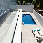 Pinalito - Con Piscina Privada Ferienhaus